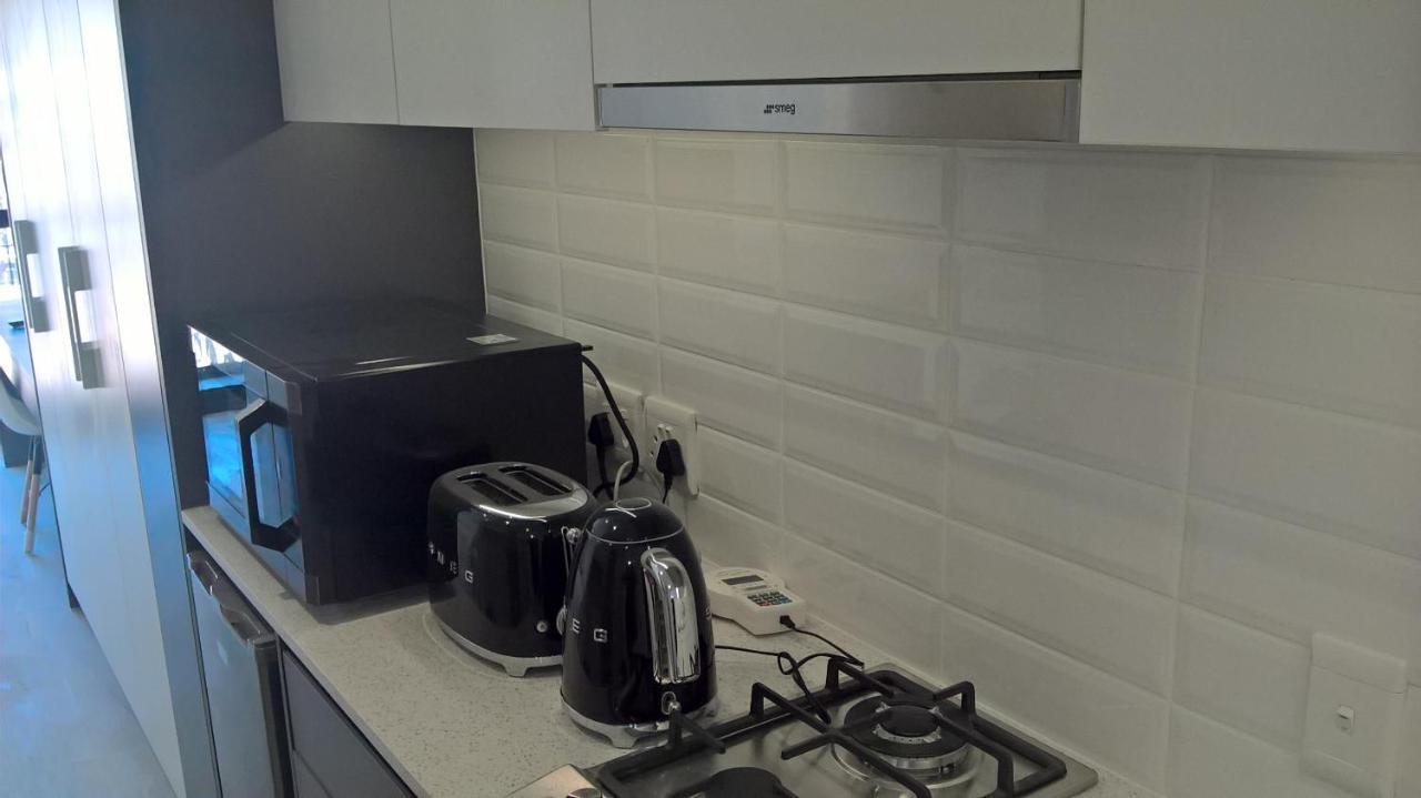 2 X Separate Studio Apartment Cape Town